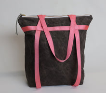 waxed canvas totepack: convertible tote/backpack