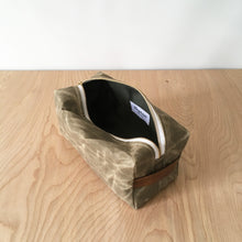 waxed canvas dopp kit