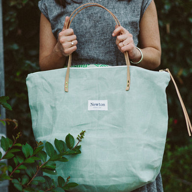 *Sample Sale* Zip Tote