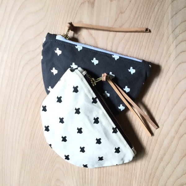 texas print moon pouch